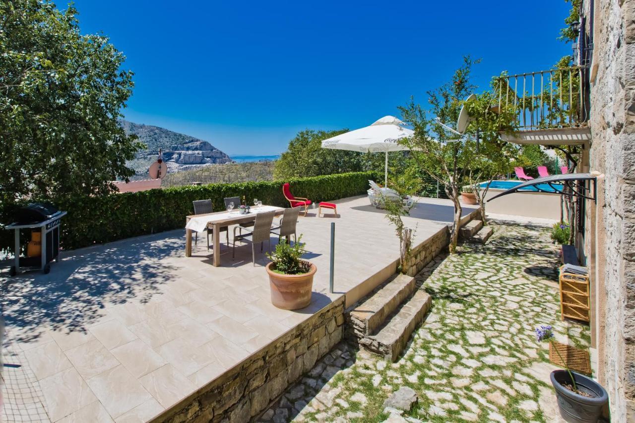 Villa Don Dan Zrnovnica Bagian luar foto